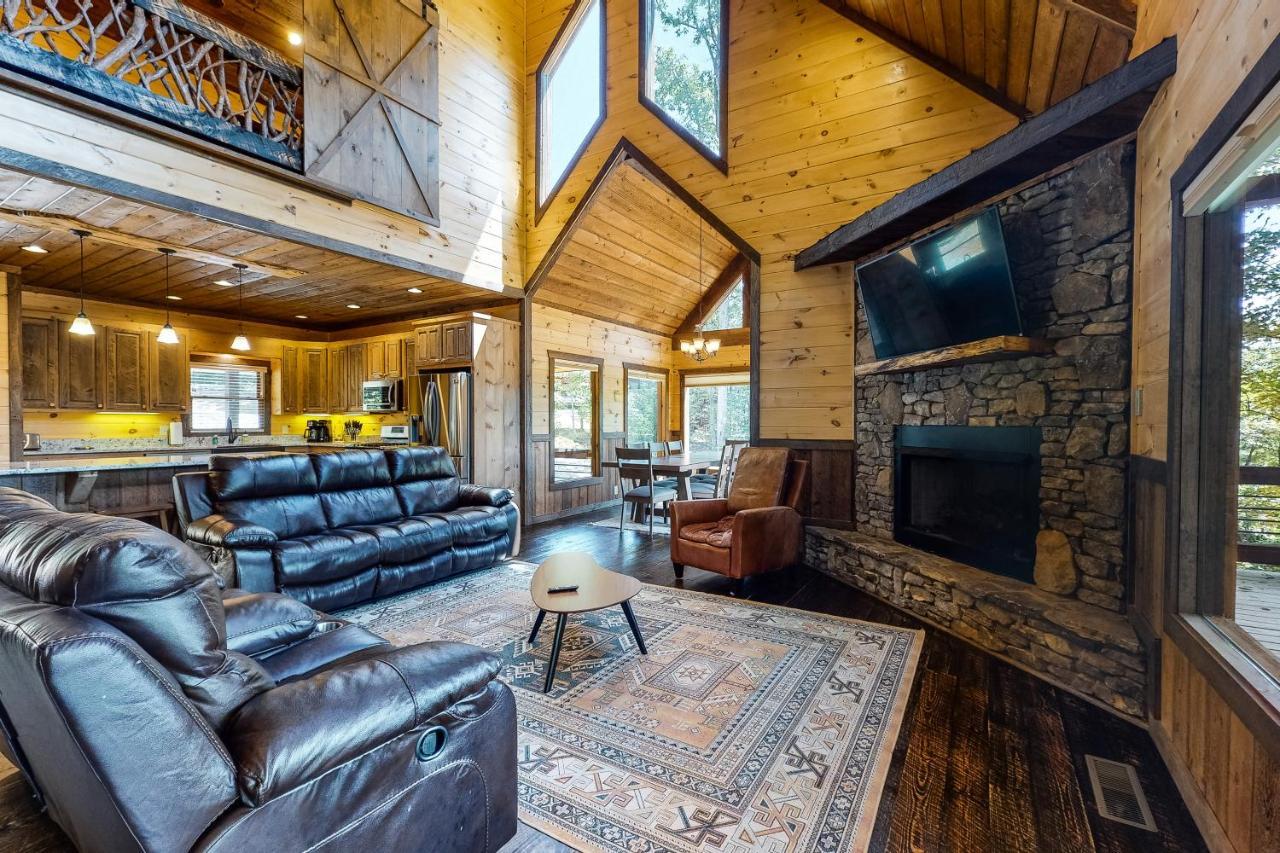 Whispering Woods Villa Blue Ridge Exteriör bild