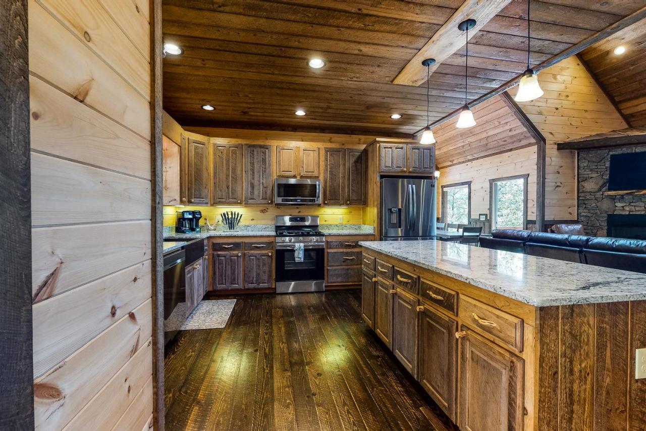 Whispering Woods Villa Blue Ridge Exteriör bild