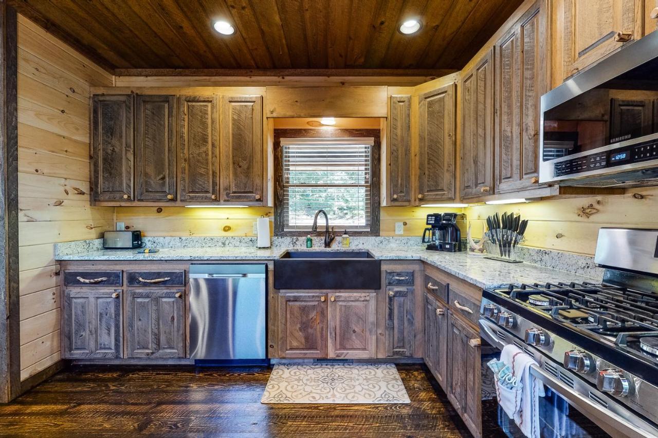 Whispering Woods Villa Blue Ridge Exteriör bild